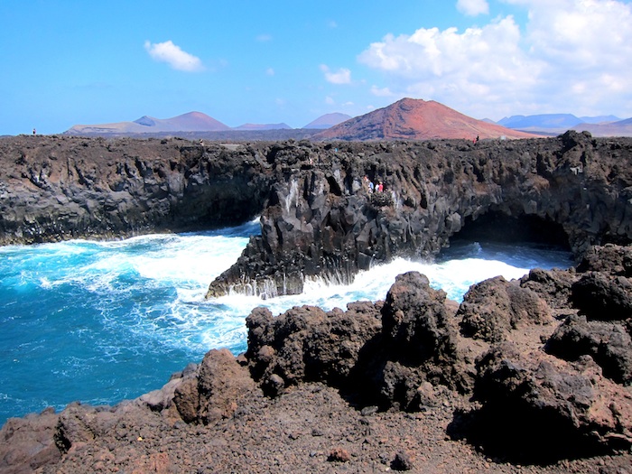 Excursion Timanfaya national park, by bus with an official guide